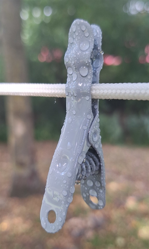 Omega Clothes peg, yellow